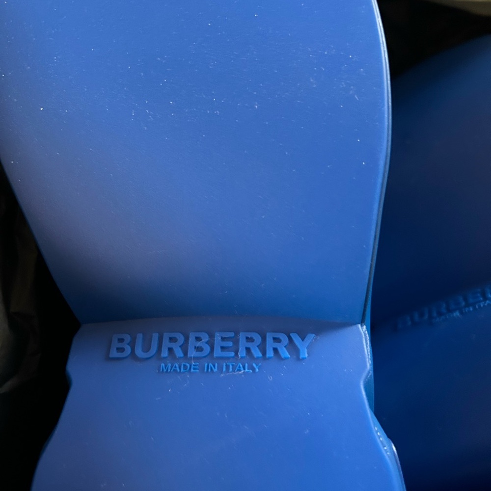 burberry leather classic quilted trainer - Picture 5 of 8